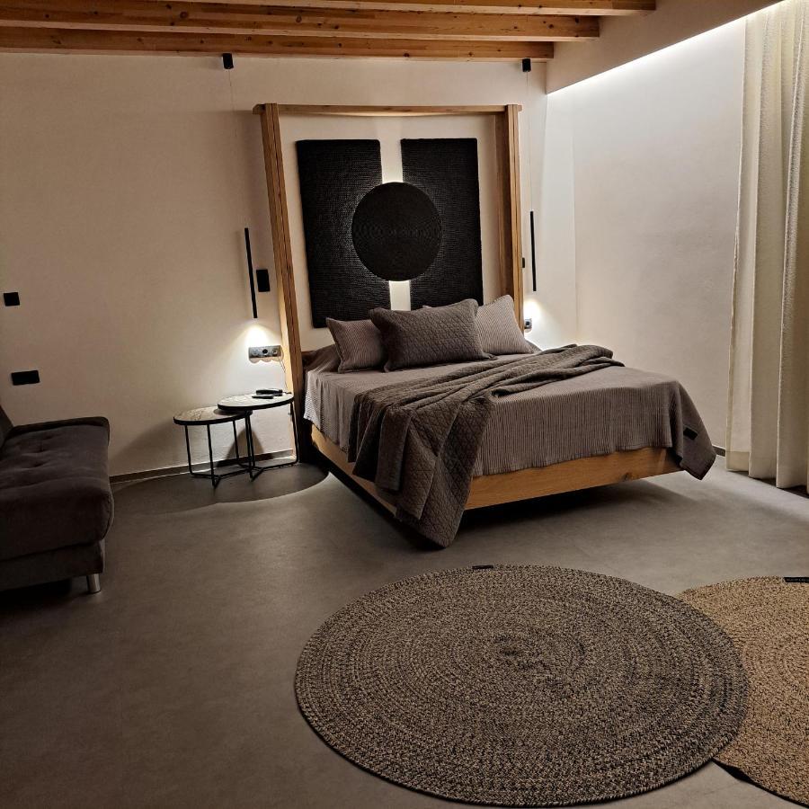 Nisaki Hotel & Elite Suites Ermoupoli Buitenkant foto